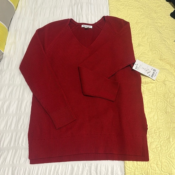 NWT Athleta Red Hanover Sweater M - Picture 2 of 4